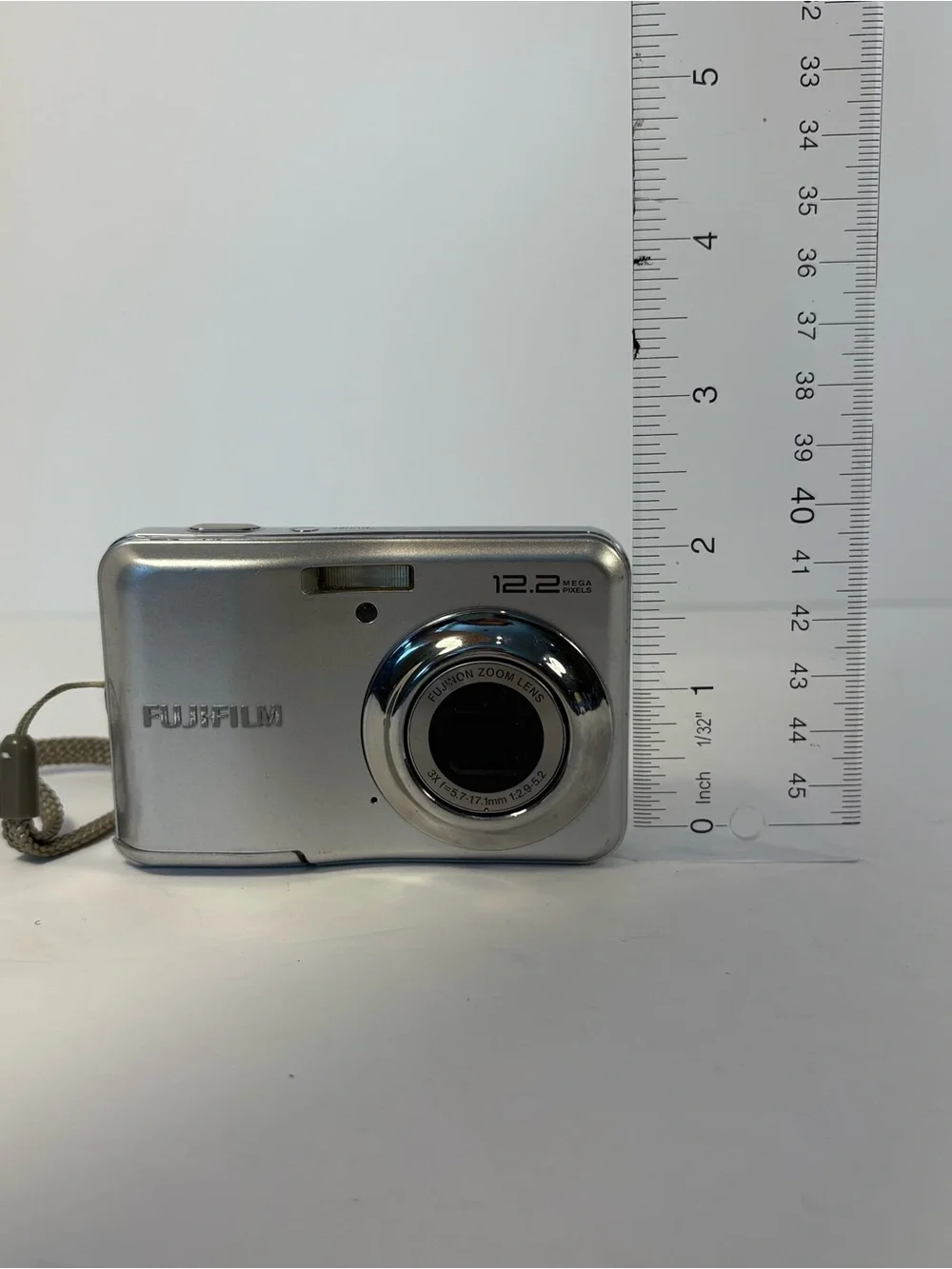 Fujifilm Digital Camera FinePix A220 12.2MP Silver Tested